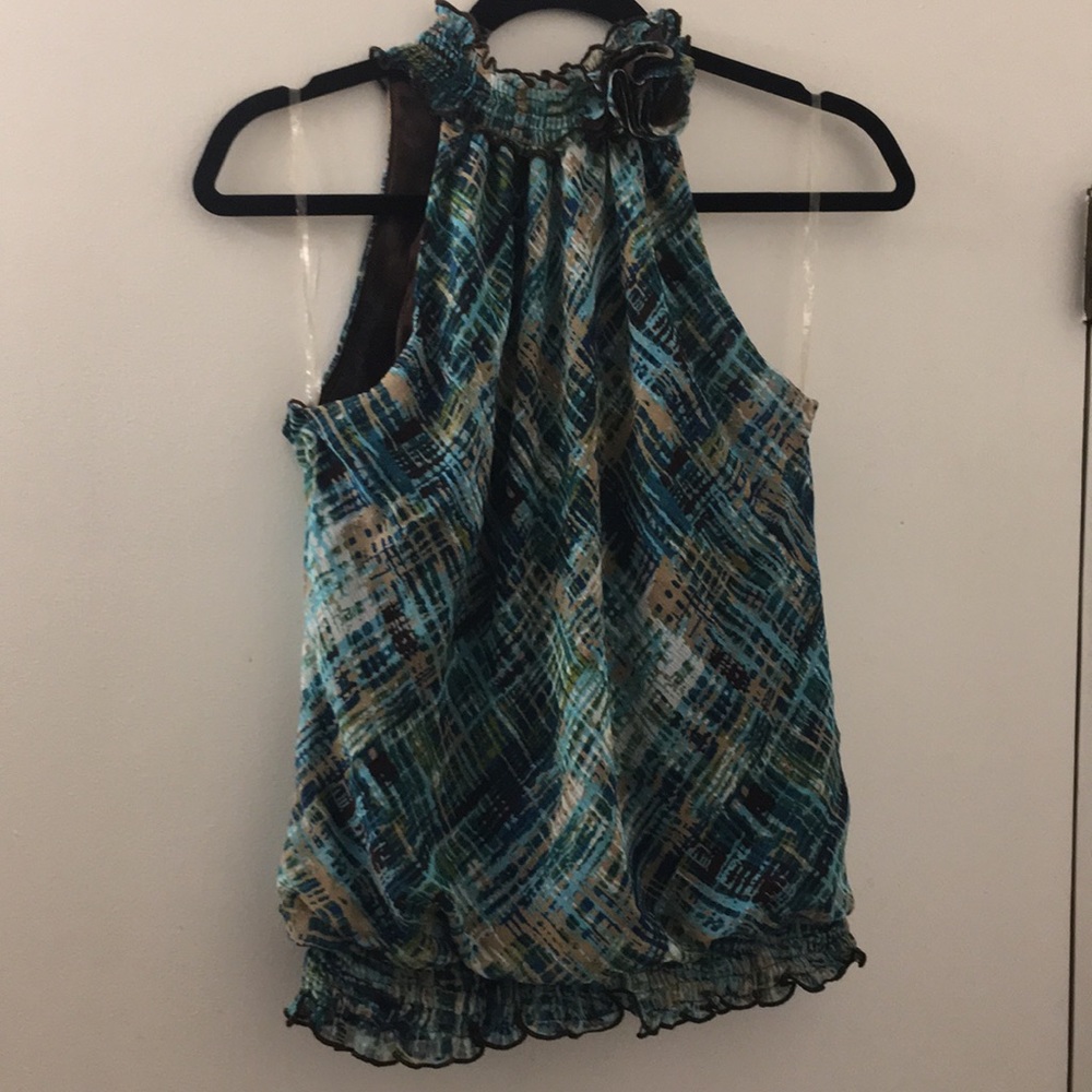 Sleeveless top